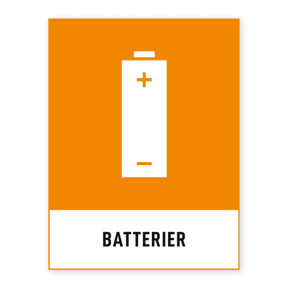 Batterier-skylten har storleken 105x138mm och tillverkas i materialet Dekal. Denna standardskylt kan anpassas så att du kan skapa din egen version av skylten.