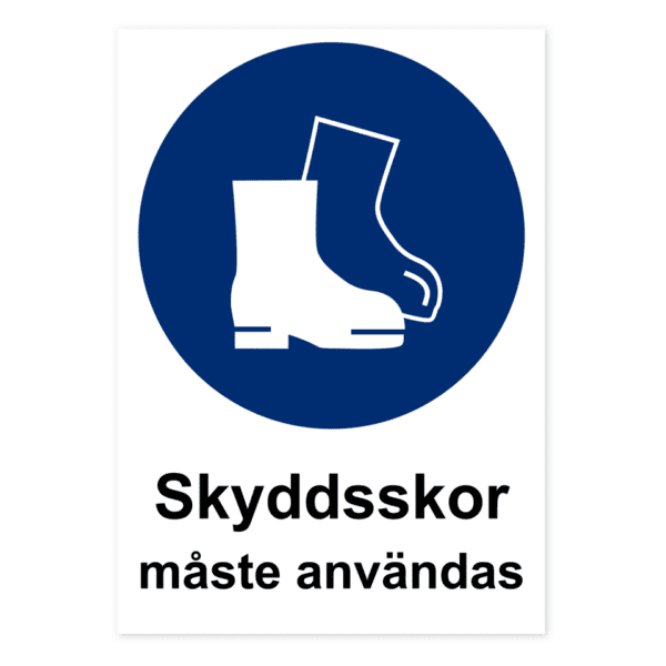 Skyddsskor måste användas-skylten har storleken 210x297mm och tillverkas i materialet Dekal. Denna standardskylt kan anpassas så att du kan skapa din egen version av skylten.